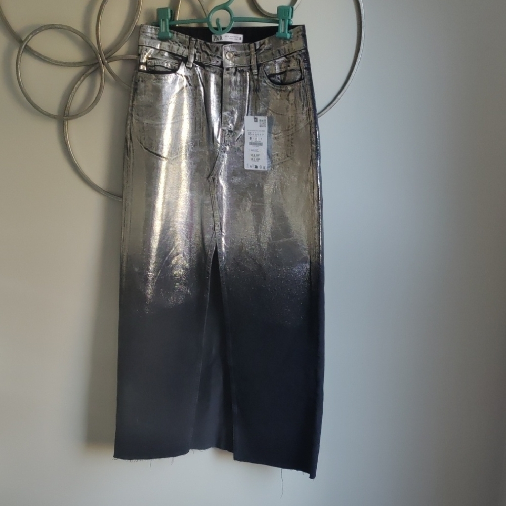 Zara Shimmering Silver Foil And Black Ombre Skirt - Picture 3 of 8